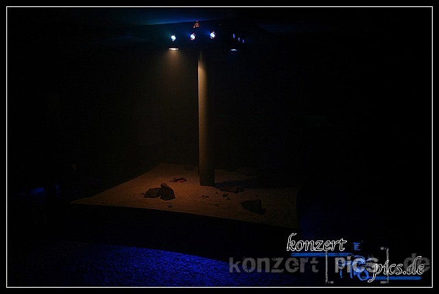 nostromo 020906 022