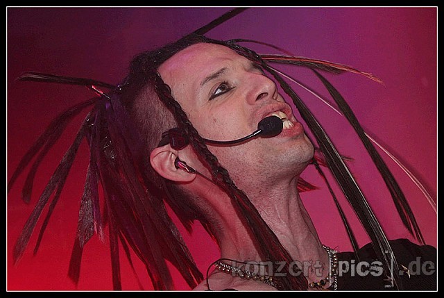 the-Cr xshadows-037