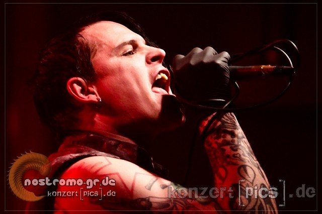 nostromo-combichrist005