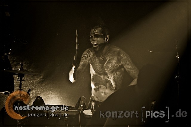 nostromo-combichrist043