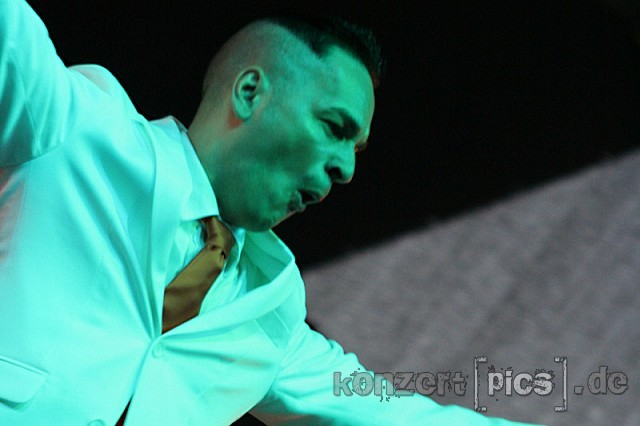andone-033