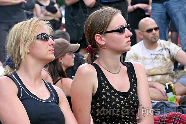 besucher-visitors-144