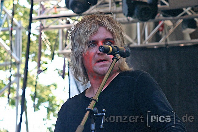 project-pitchfork-038