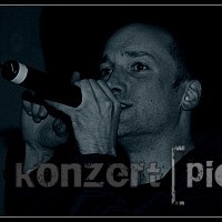 Obscenity-Trial-005