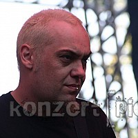paradiselost-017